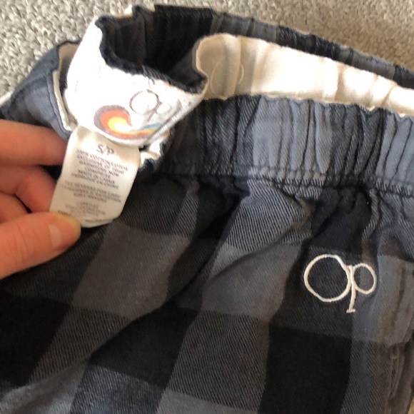 🔥🔥5 items for $25!🔥 Pajama pants size S! - Picture 2 of 2